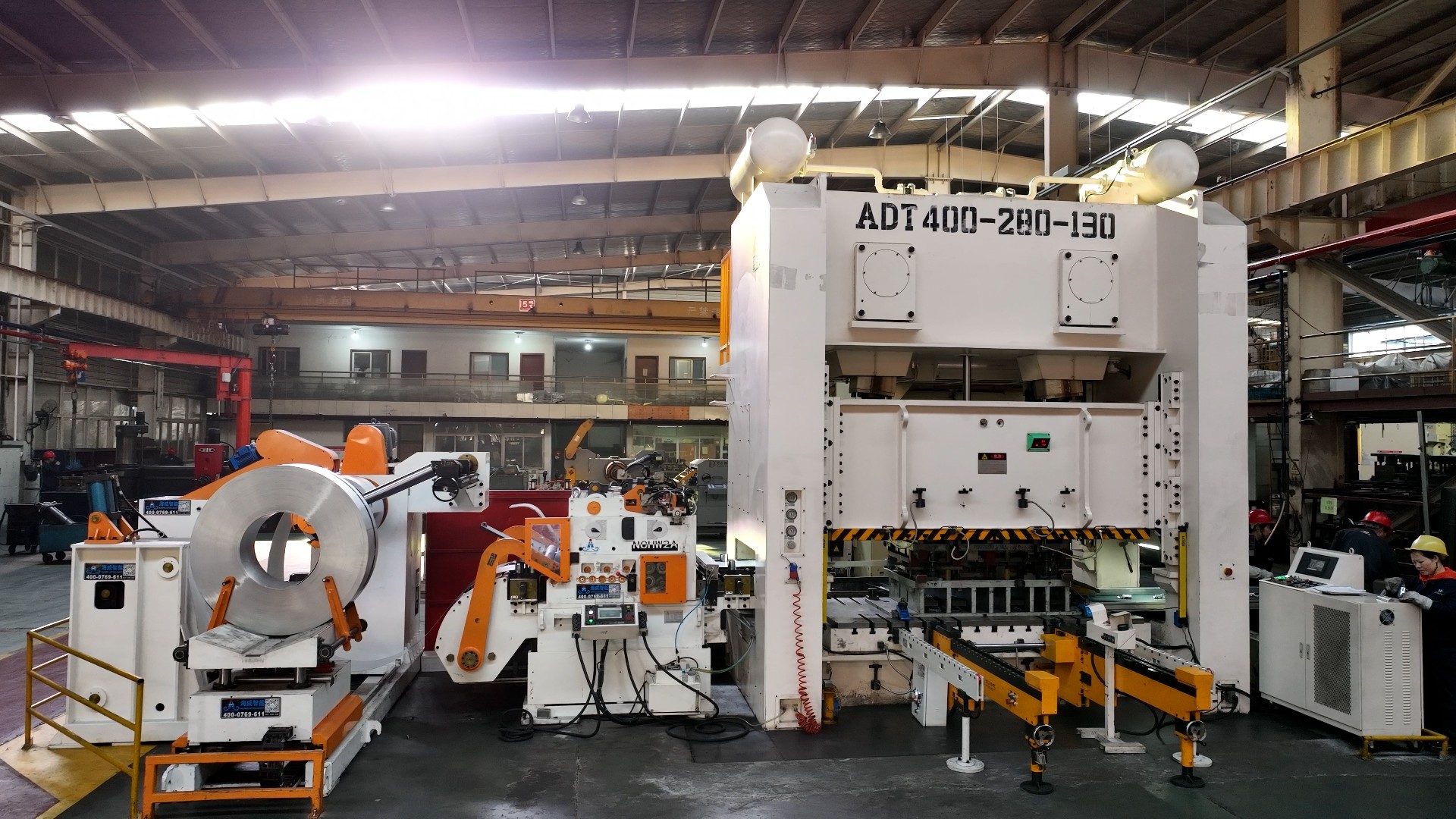 汽車行業4.5mm衝壓三合一開卷整平大色香蕉网